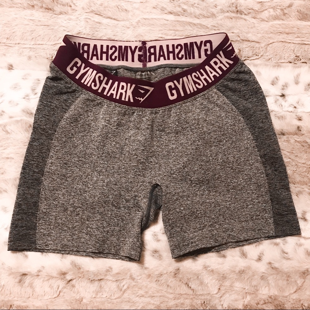 GYMSHARK FLEX SHORTS